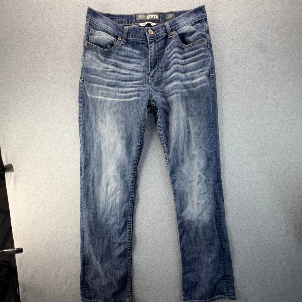 BKE Tyler Straight Leg Jeans Mens 33L Medium Wash Distressed Whiskered Blue
